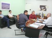 Teófilo discute plano de arborização da área verde com biólogos e secretários