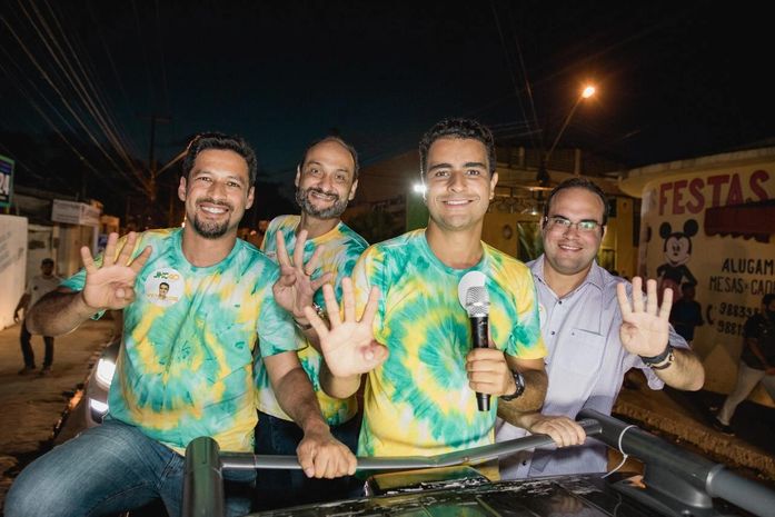 Rota da verdade com JHC ganha bairros e aprovação dos maceioenses