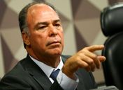 PF cumpre mandados em gabinetes do líder do governo e de seu filho