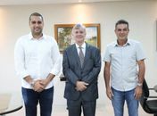 Prefeitos de Santana do Mundaú e de Branquinha, se reúnem com governador Klever Loureiro