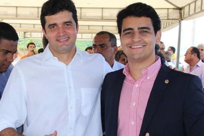 Mauricio Quintella e a tentativa de unir JHC e Rui Palmeira
