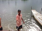 Pescadores encontram peixes mortos em Lagoa Manguaba