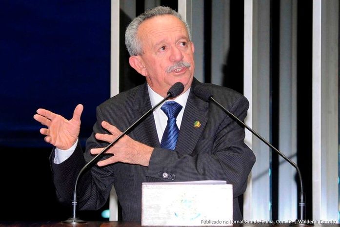 Uma vaga de Alagoas está em aberto para o Senado em 2018