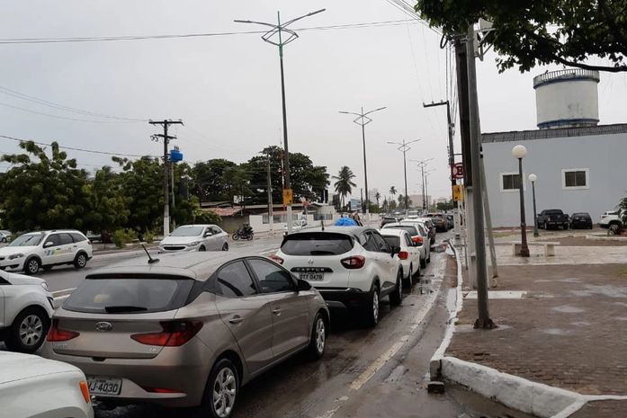 Começa vacinação de idosos a partir de 79 anos