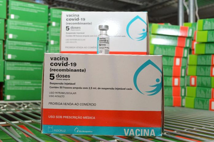 Alagoas recebe 186.580 doses de vacina contra a Covid até a quarta-feira (28); remessa é a maior já enviada ao estado