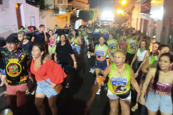 “Carcará na Folia”, 2º mais antigo bloco da PM/AL, abre festa carnavalesca no Sertão