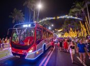 Passeios gratuitos em ônibus natalinos começam neste sábado (7)