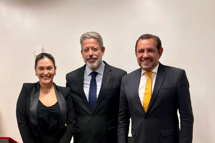 Neno da Laje e prefeita Vanessa buscam novos investimentos para São José da Laje em reunião com Arthur Lira em Brasília