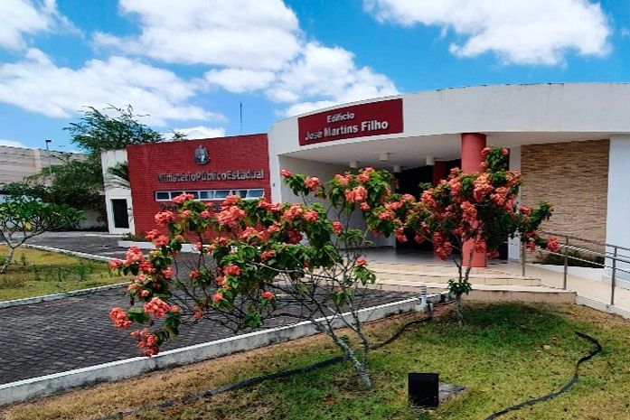 MP aciona time alagoano na Justiça por negar meia-entrada e pede multa de R$ 50 mil por danos coletivos