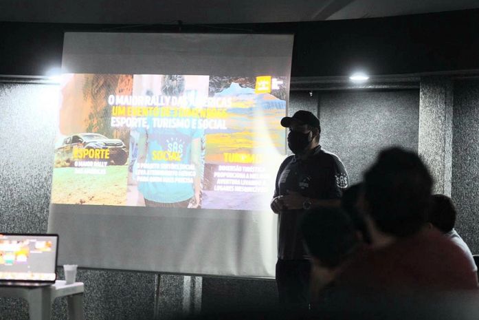 Projeto Rally dos Sertões é apresentado ao prefeito Luciano Barbosa