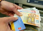 Prefeita Fabiana paga salários de servidores que recebem até R$ 2 mil