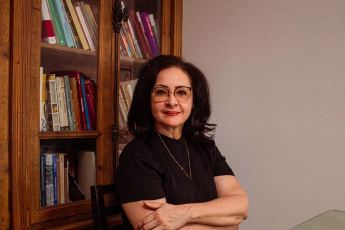 Escritora alagoana lança poemas de amor, desamor e amor-próprio