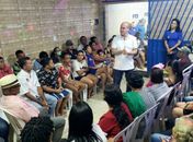 Alan Balbino com a população do Benedito Bentes