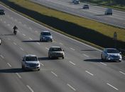 Câmara aprova anistia de 45 dias a motoristas que dirigiram com faróis apagados