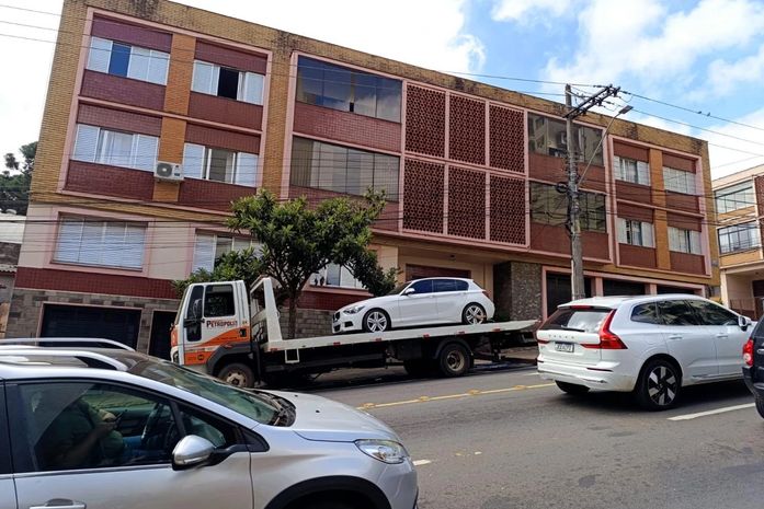 Golpe do 'bilhete premiado': carros apreendidos e R$ 2 mi bloqueados de grupo que lesou idosos em AL
