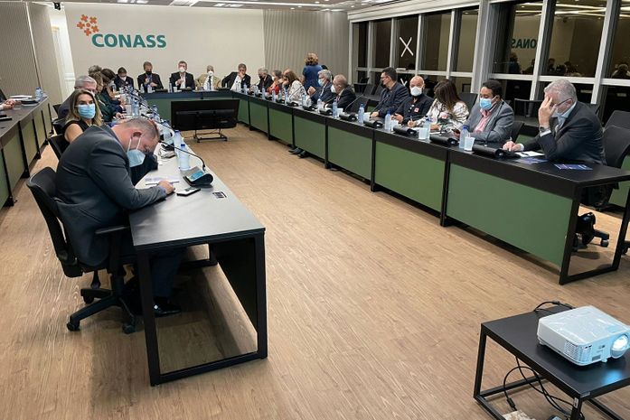 Rodrigo Buarque participa de reunião de transição do MS