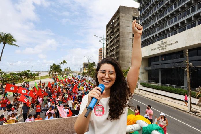 Teca Nelma convoca população para ato contra anistia e PL da Dosimetria neste
domingo (14), em Maceió