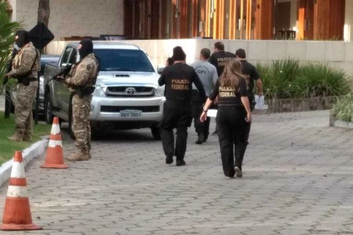 Polícia Federal cumpre mandados