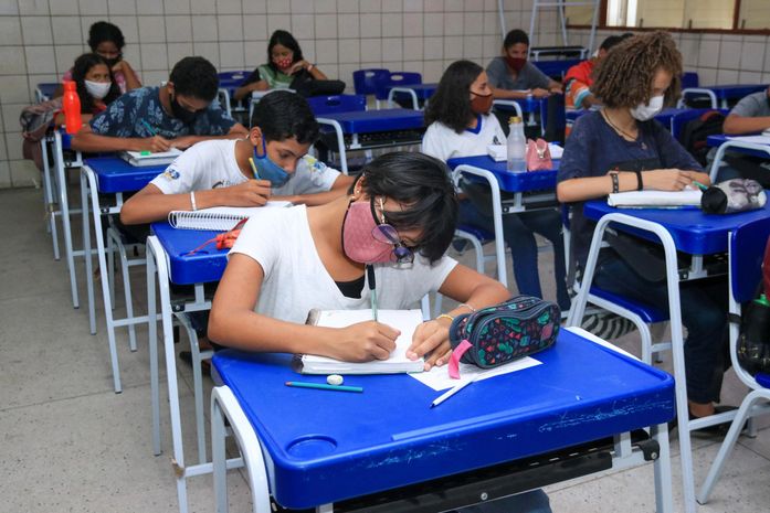 Escolas públicas e privadas devem declarar primeira etapa do Censo Escolar 2022 até segunda (1º)