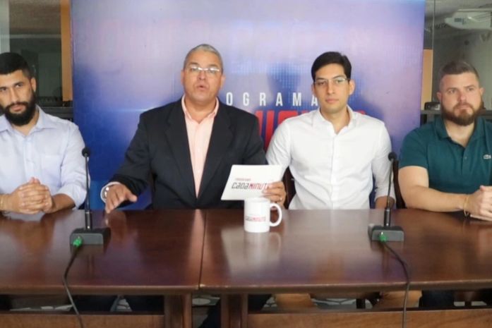 Programa CadaMinuto entrevista delegados da DEIC