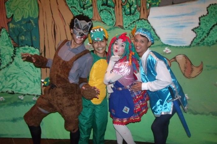 ‘Quem conta um conto aumenta um ponto’ é atração infantil do Quinta no Arena