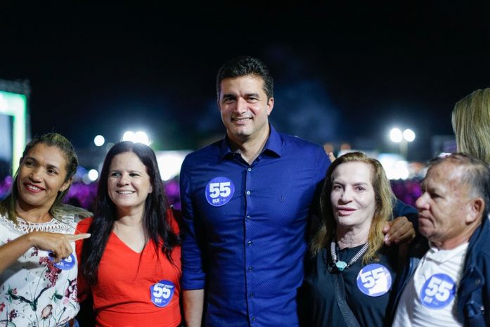 Rui Palmeira visita Barra de Santo Antônio e celebra 62 anos da cidade com uma grande festa