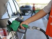Petrobras anuncia alta de 0,10% no preço da gasolina a partir desta terça (30)