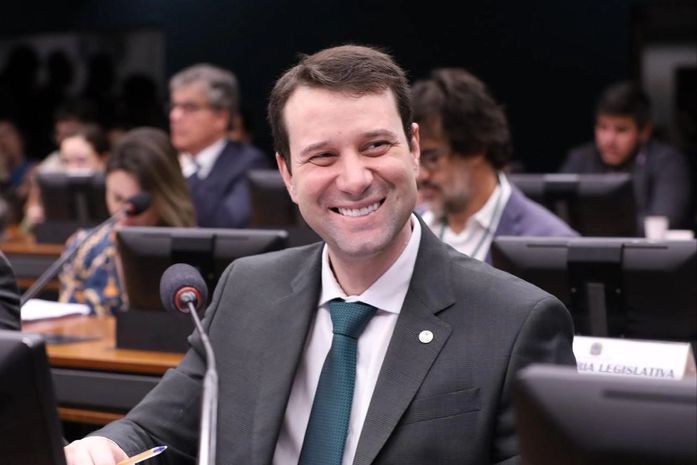 Daniel Barbosa destaca projetos apresentados e aprovados na Câmara em defesa das mulheres