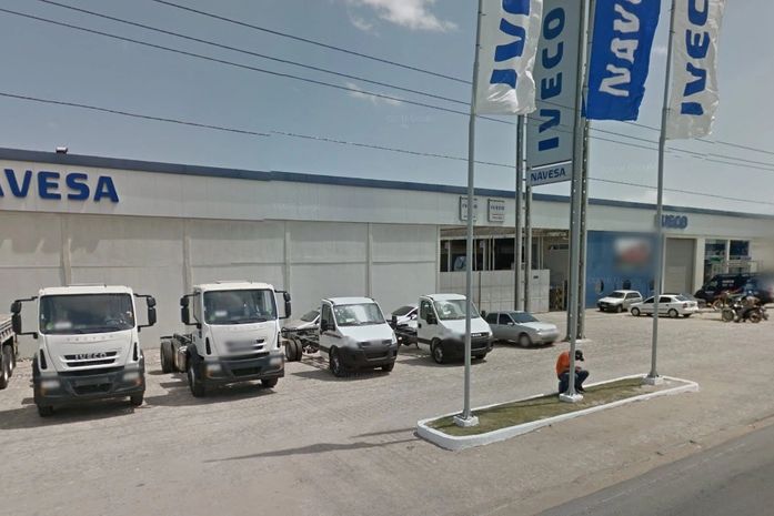 Caminhão pegou fogo no pátio da empresa