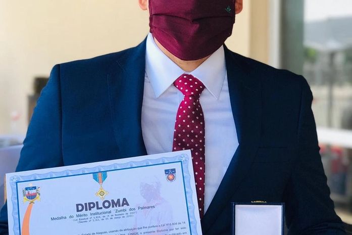 Presidente da Comissão de Segurança Pública da OAB-AL recebe Medalha do Mérito Institucional da Polícia Militar de Alagoas