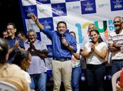 Comunidade comemora inauguração de drenagem e pavimentação de Caraíbas Tortas
