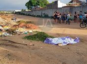 Corpo de jovem é encontrado em terreno baldio com marca de tiro na cabeça

