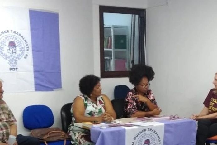 Roda de Conversa dá inicio a formação do Núcleo de Mulheres Negras, no PDT, em Alagoas.