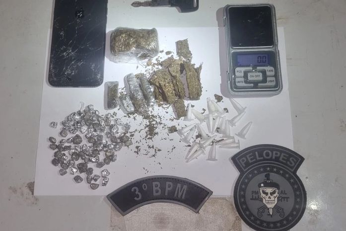 Adolescente de 15 anos é apreendido com crack, cocaína e maconha, em Arapiraca