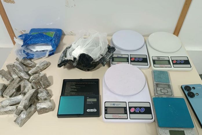 Denúncia anônima leva à prisão de homem com mais de 1 kg de drogas em Maceió