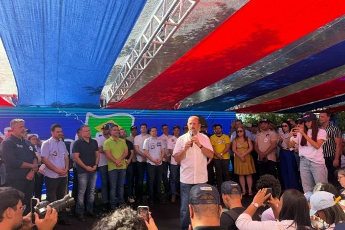 Após pleito de Antonio e Nivaldo Albuquerque, governador anuncia duas rodovias em Limoeiro de Anadia