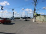 Após rede coletora de esgoto, Avenida Cachoeira do Meirim recebe nova pavimentação