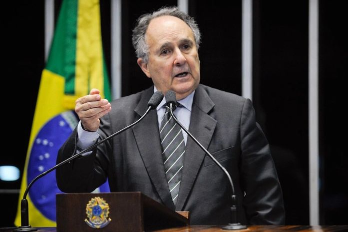 Senador Cristovam Buarque