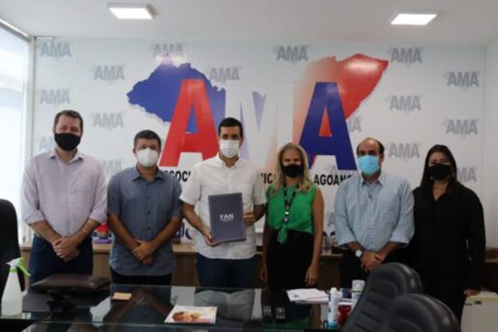 AMA renova parcerias para oferecer mais capacitações