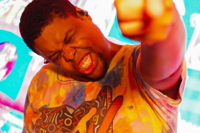 Agenda Cultural: Nostalgia 2000’s, muito Funk e Tributo Pop compõem a programação do Rex neste final de semana