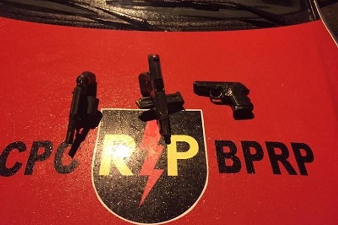 Material apreendido com o grupo