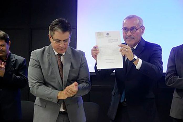 Cacá Gouveia na posse de Ederaldo Barros na presidência do Cetran