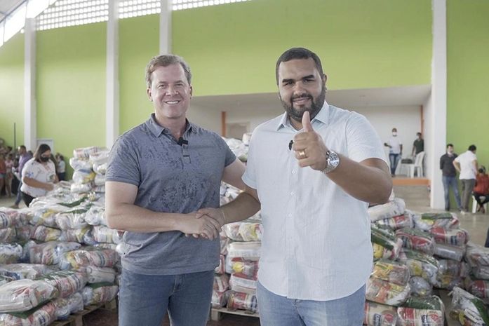 Prefeitura de Piranhas distribui 2 mil cestas básicas para famílias em situação de vulnerabilidade social

