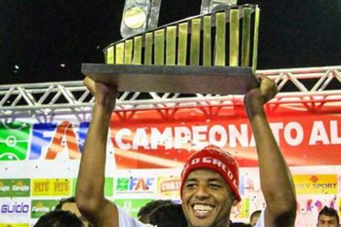 De saída do CRB, Audálio afirma: “Estou saindo de coração partido”