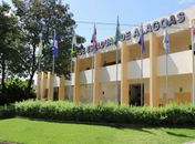 Governo de Alagoas autoriza criação de comissão para organizar concurso com 82 vagas na Uneal