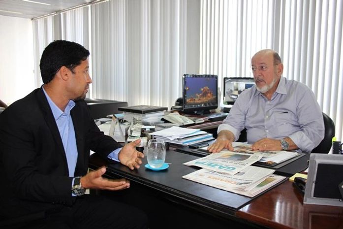 Deputado Rodrigo Cunha e presidente da Fiea, José Carlos Lyra