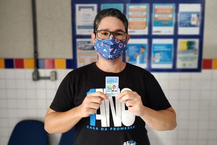 Em 2022, foram emitidas 481 Carteiras do Autista em Maceió; documento garante atendimento prioritário