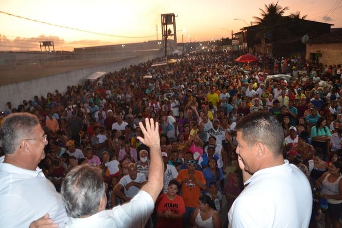 Festival de Prêmios do Dia dos Pais promovido pela Prefeitura de São Miguel dos Campos reuniu milhares de pessoas