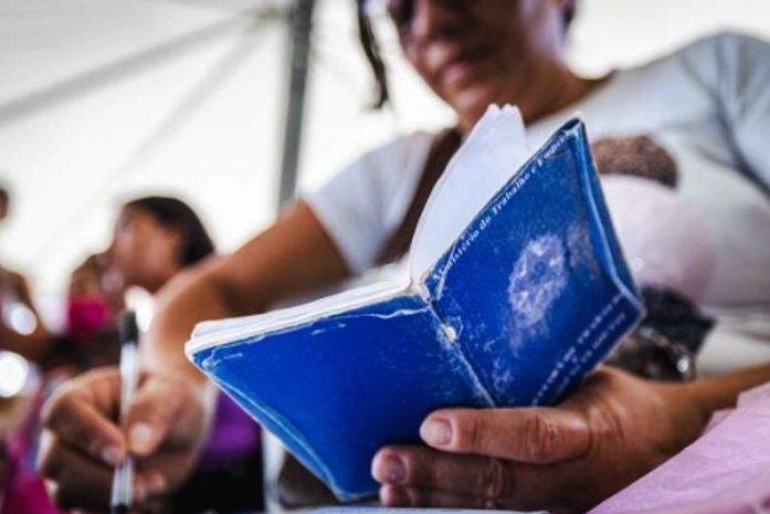 SINE Maceió abre inscrições para 300 vagas de emprego para a alta temporada