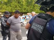 Polícia apreende espingarda dentro de carro durante blitz em Delmiro Gouveia